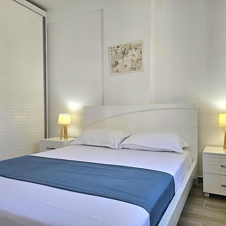 Brand New Apartments Sarande Ngoại thất bức ảnh